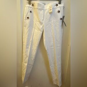 Brand new Loft white curvy skinny ankle pants in size 4